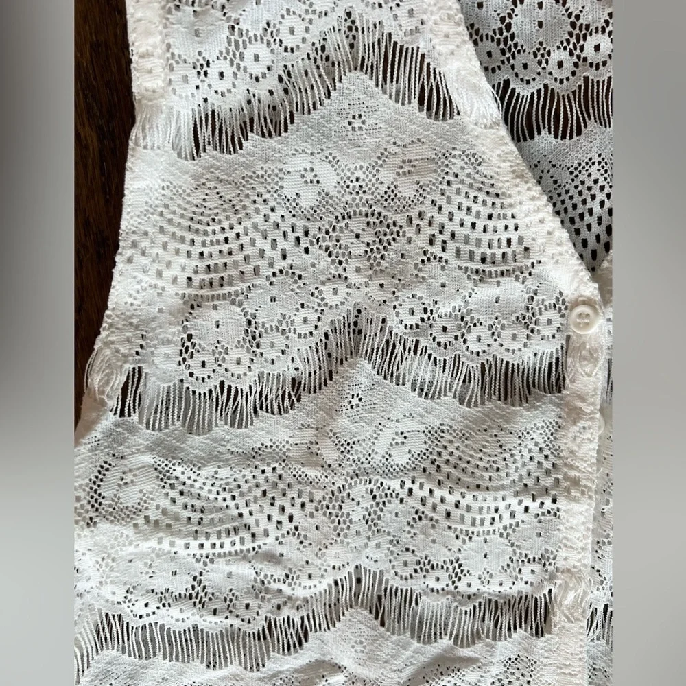 [Free add on item] Vintage delicate ruffled lace top - Picture 4 of 9